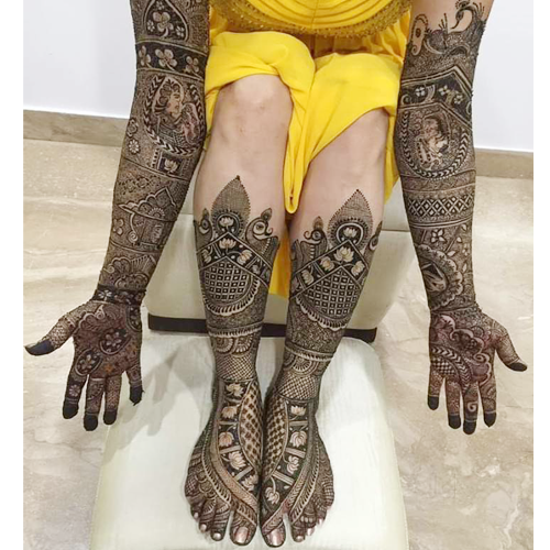 Mehndi Artist and Designer In Chandigarh