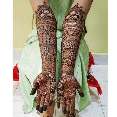 Mehndi Designer In Chandigarh