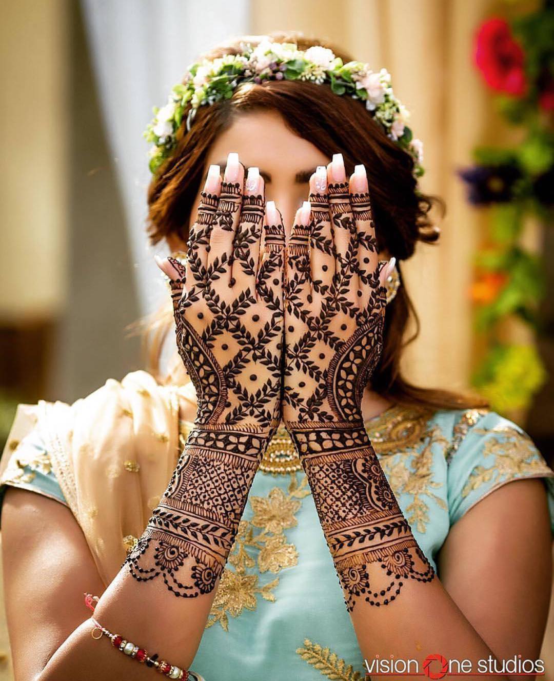 Bridal Mehndi Artist In Zirakpur