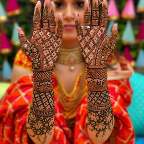 Mehndi Designer In Zirakpur